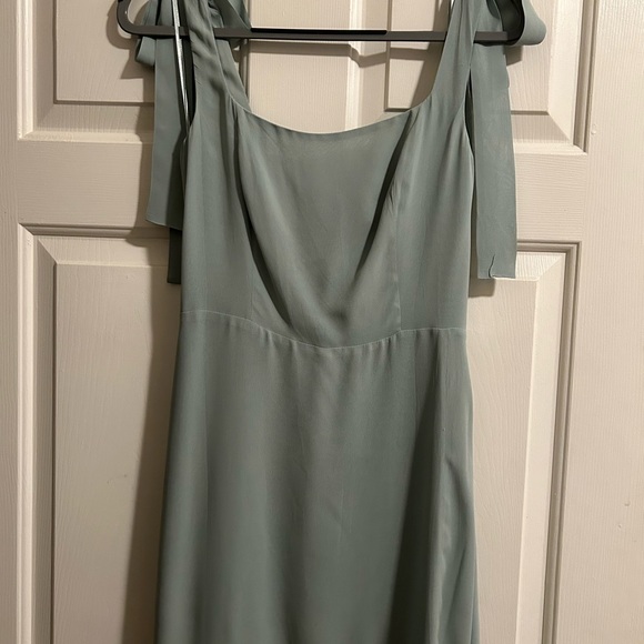 With Tags Reformation Celadon Green Westerly Tie Strap Maxi Dress Size 6 - Picture 11 of 11